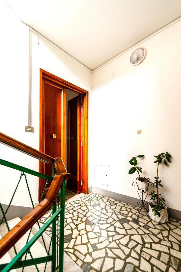 Hostly - The Urban Garden House - 3 Bedrooms, Garden, Great Location! Pisa Esterno foto