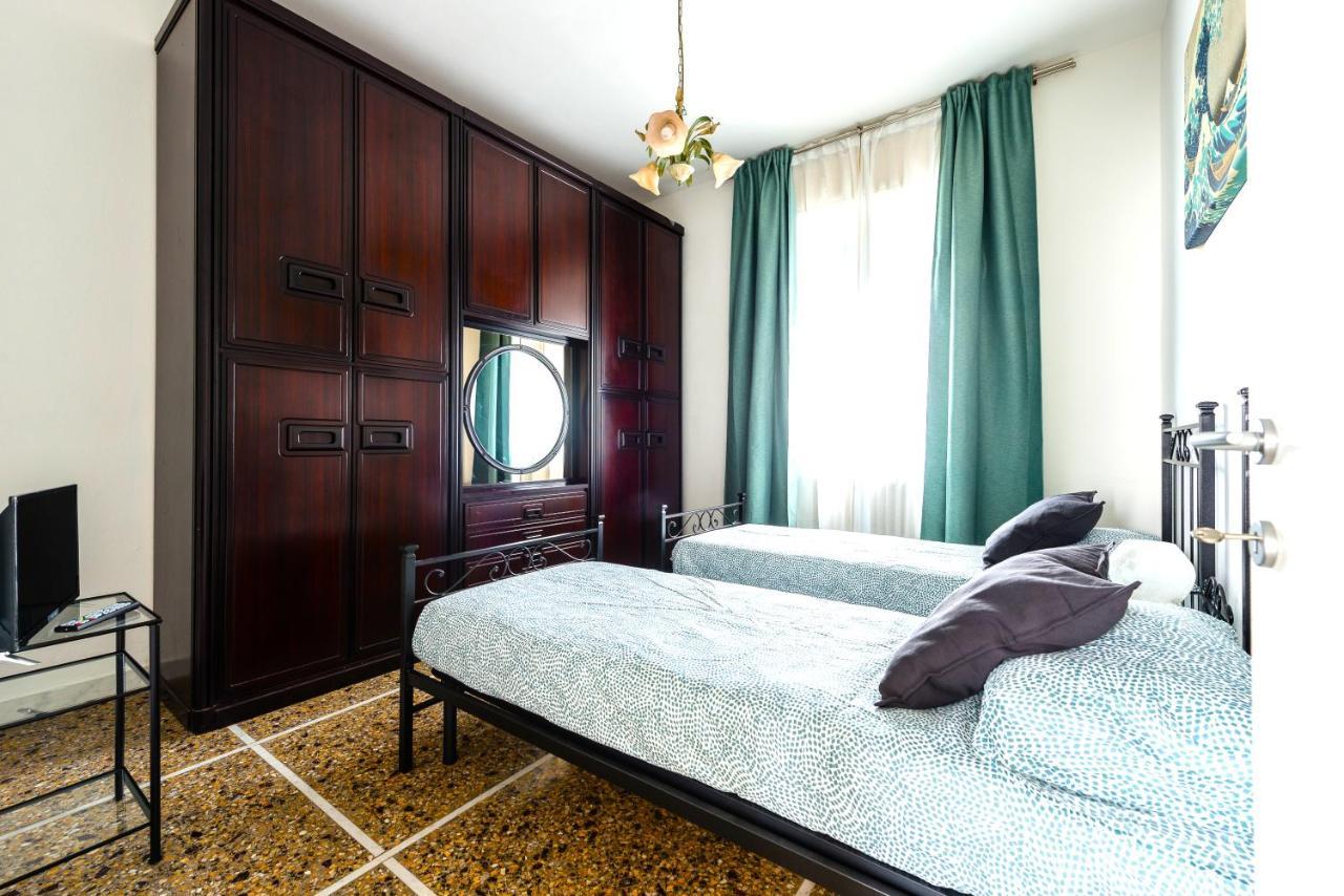 Hostly - The Urban Garden House - 3 Bedrooms, Garden, Great Location! Pisa Esterno foto