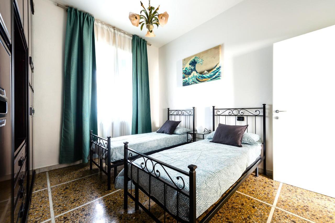 Hostly - The Urban Garden House - 3 Bedrooms, Garden, Great Location! Pisa Esterno foto